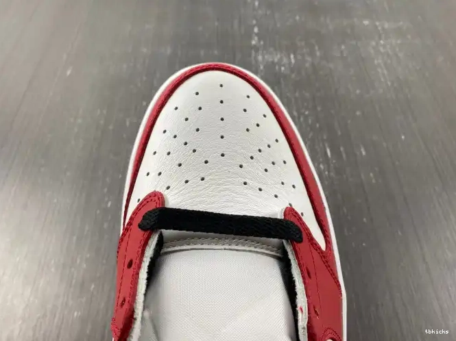 Rep TB 705329-600 Chicago Jordan Air Retro Low 1 0513